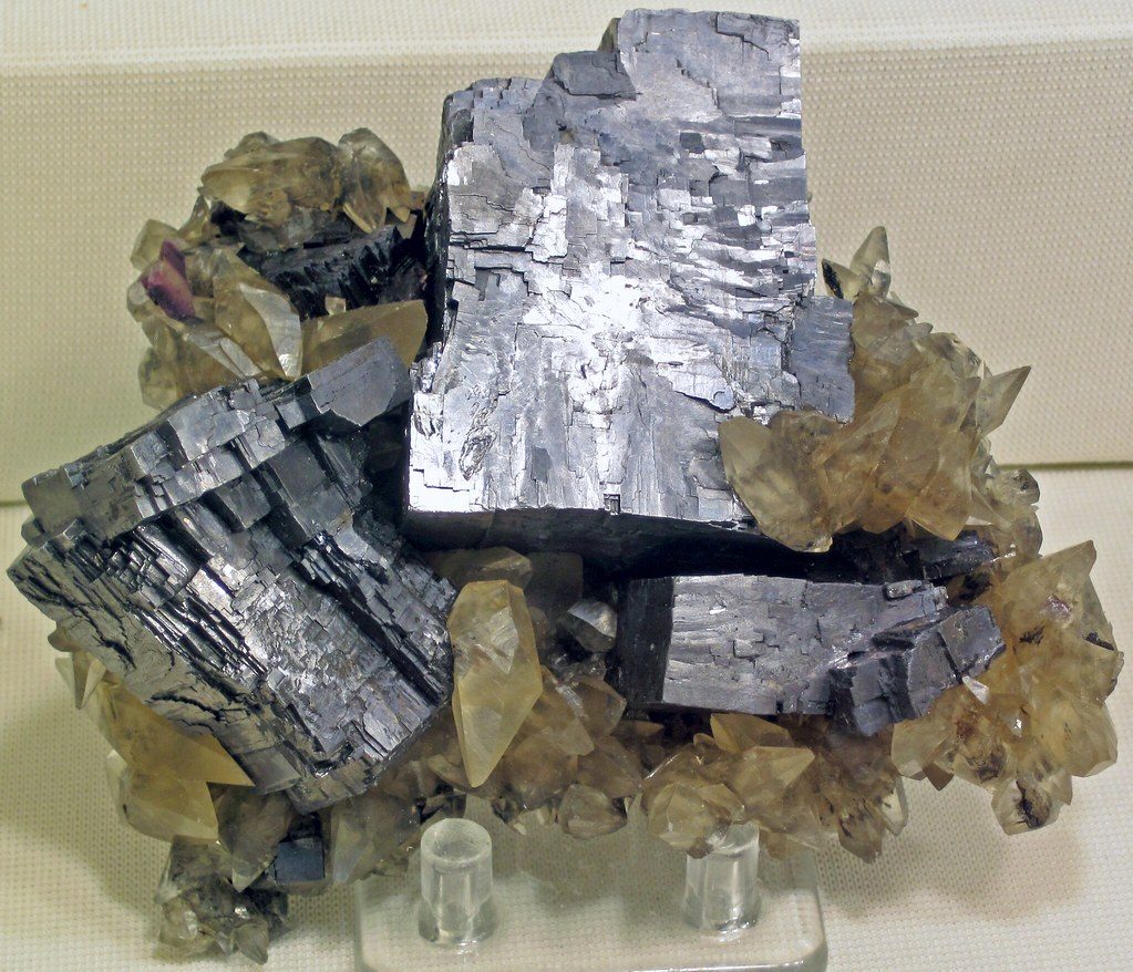 Galena: heavy, silvery and full of lead